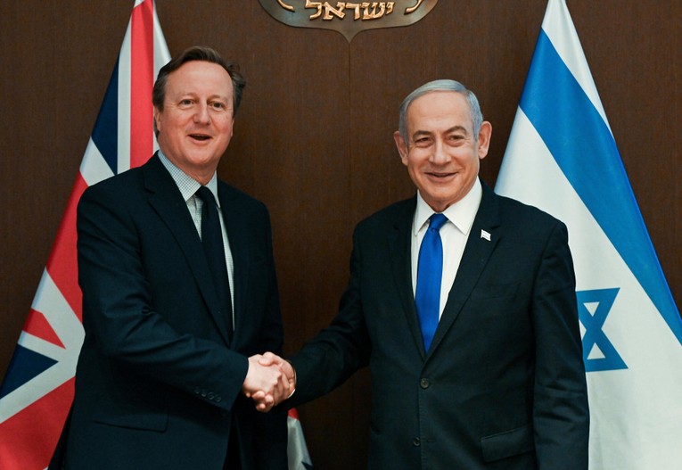 Ngoại trưởng Anh David Cameron gặp Thủ tướng Israel Benjamin Netanyahu. Ảnh: GPO