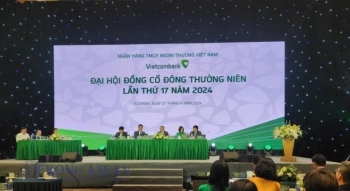 ĐHĐCĐ Vietcombank: Dự kiến chuyển giao bắt buộc ngân hàng yếu kém năm 2024