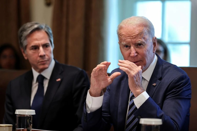 Tổng thống Mỹ Joe Biden v&agrave; Ngoại trưởng Mỹ Antony Blinken đều c&oacute; t&ecirc;n trong danh s&aacute;ch cấm nhập cảnh Nga vĩnh viễn. Ảnh: Reuters