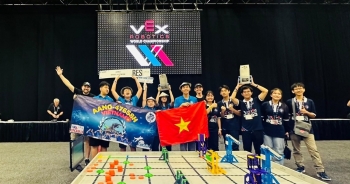 Lần đầu dự VEX Robotics World Championship, đội Việt Nam &apos;ẵm&apos; 5 giải thưởng