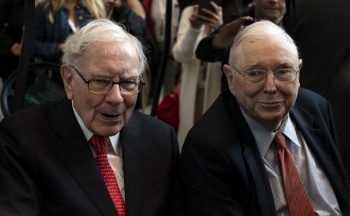 Tỷ phú Warren Buffett và Charlie Munger kêu gọi Mỹ hòa thuận với Trung Quốc