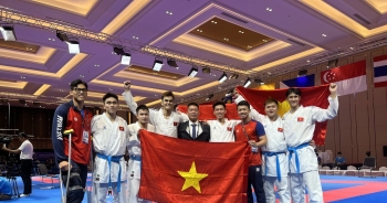 Chiến thắng nghẹt thở, karate Việt Nam giành HCV SEA Games 32