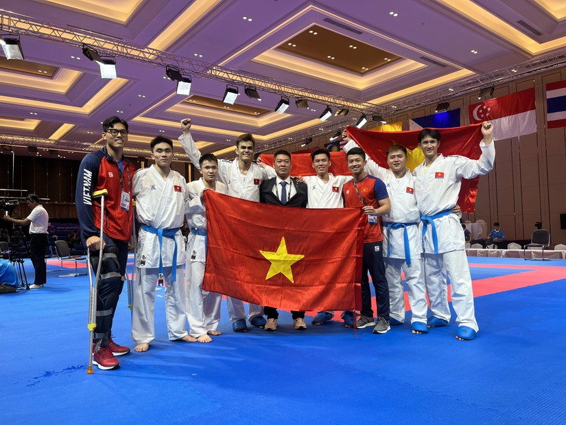 Chiến thắng nghẹt thở, karate Việt Nam gi&agrave;nh HCV SEA Games 32