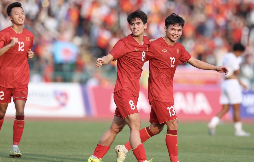 U22 Việt Nam kh&eacute;p lại SEA Games 32 với tấm huy chương đồng