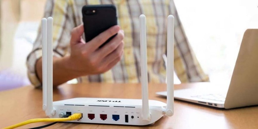 Nguy cơ lộ th&ocirc;ng tin người d&ugrave;ng từ cục ph&aacute;t wifi