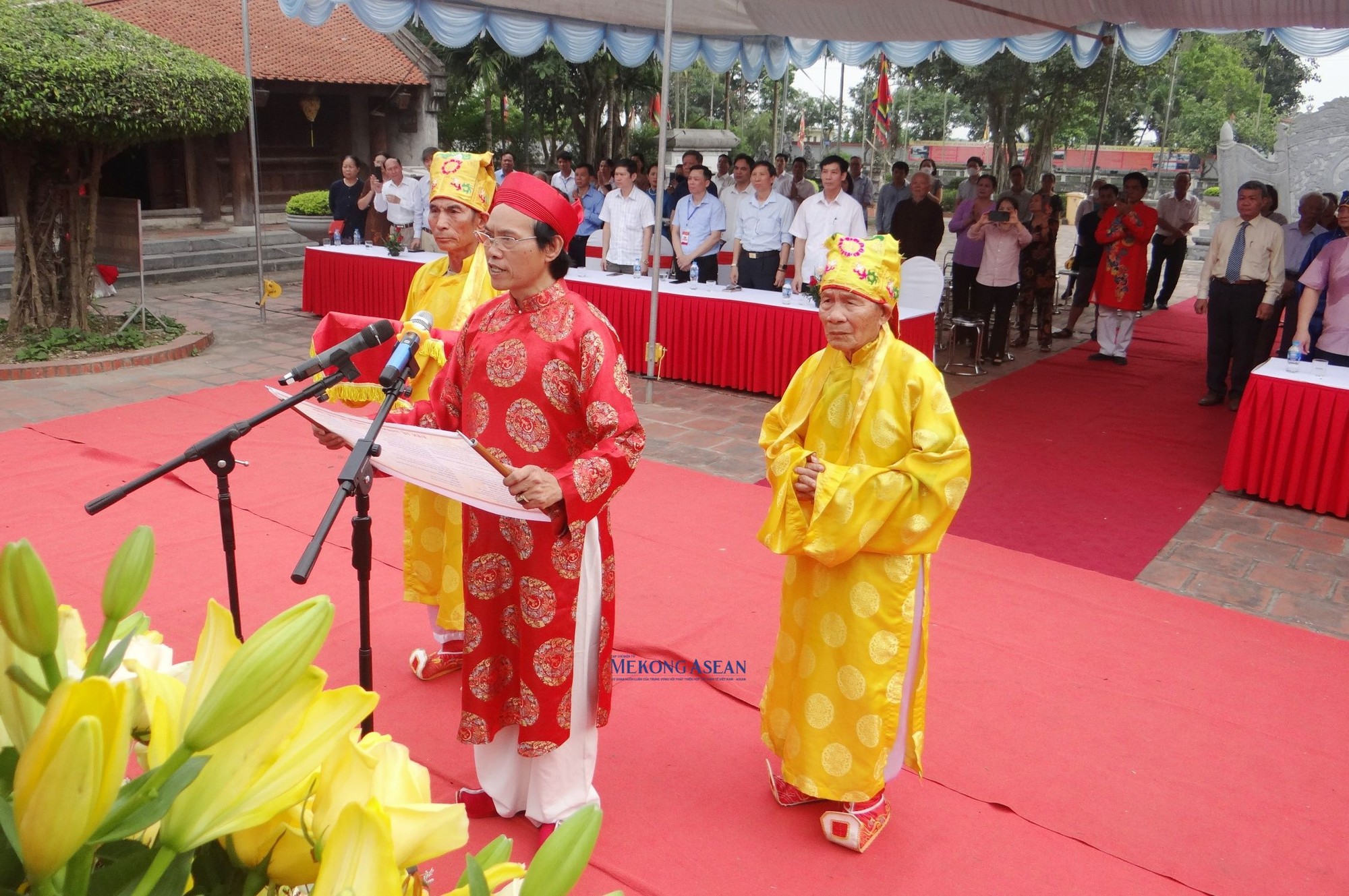 Cung tuy&ecirc;n văn tế Đại danh y, Thiền sư Tuệ Tĩnh.