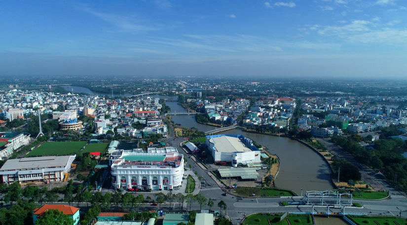 TP T&acirc;n An nh&igrave;n từ tr&ecirc;n cao. Ảnh: Longan.gov