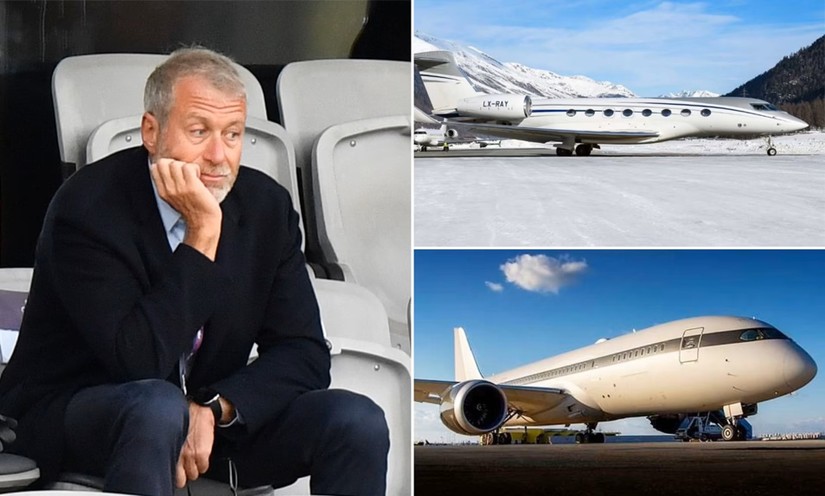 Tỷ ph&uacute; Nga Roman Abramovich v&agrave; hai chiếc m&aacute;y bay trị gi&aacute; tới 400 triệu USD. Ảnh: Daily Mail