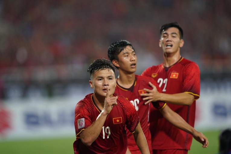 Tuyển Việt Nam l&agrave; đội Đ&ocirc;ng Nam &Aacute; đầu ti&ecirc;n c&oacute; mặt ở v&ograve;ng chung kết Asian Cup 2023.