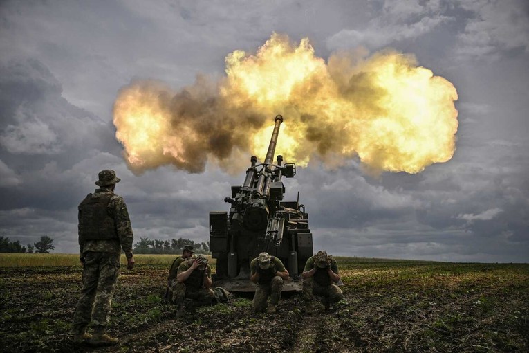 Ukraine đang th&uacute;c giục phương T&acirc;y nhanh ch&oacute;ng chuyển vũ kh&iacute; tối t&acirc;n tới nước n&agrave;y. Ảnh: NYT