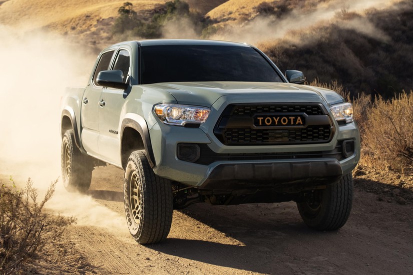 Toyota Tacoma l&agrave; mẫu xe giữ gi&aacute; nhất sau 3 năm sử dụng. Ảnh: Carbuzz