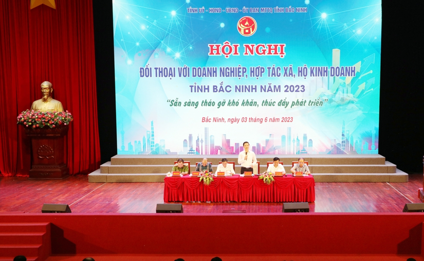Hội nghị đối thoại doanh nghiệp, hợp t&aacute;c x&atilde; năm 2023 của tỉnh Bắc Ninh. Ảnh: UBND Bắc Ninh.