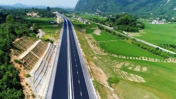 Cao tốc Hòa Bình - Mộc Châu đoạn tuyến qua Hòa Bình sẽ có 2 làn xe