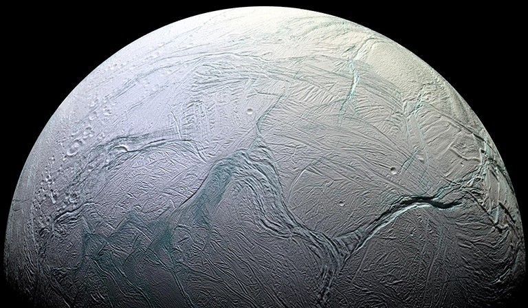 H&igrave;nh ảnh vệ tinh Enceladus của Sao Thổ. Ảnh: NASA