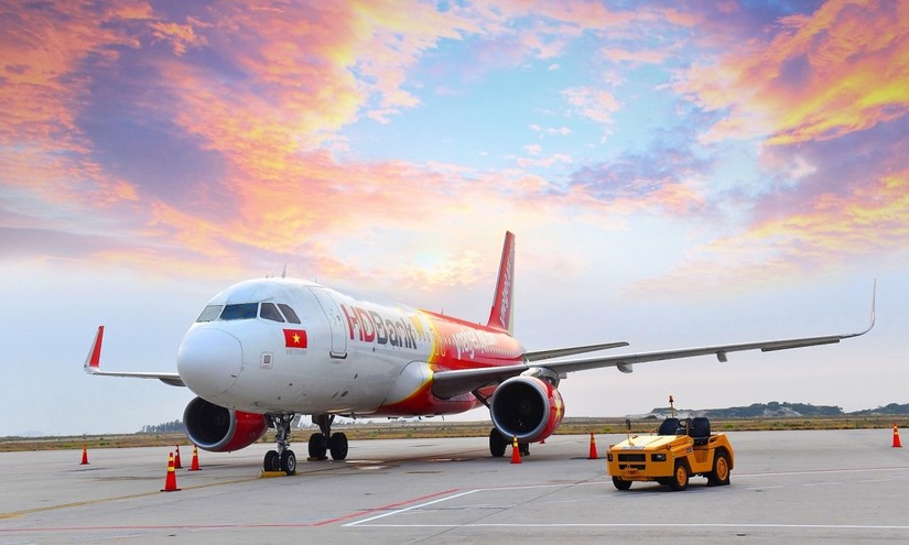 Trong qu&yacute; 1/2023, Vietjet ghi nhận doanh thu đạt 12.898 tỷ đồng, tăng gần gấp 3 lần so với c&ugrave;ng kỳ.