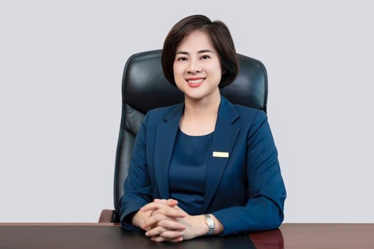 T&acirc;n Chủ tịch HĐQT Đỗ H&agrave; Phương tại Eximbank.