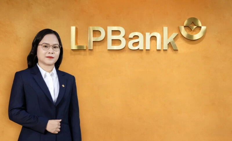 B&agrave; L&ecirc; Thị Thanh Nga, nguy&ecirc;n Ph&oacute; Tổng gi&aacute;m đốc LPBank. Ảnh: LPBank