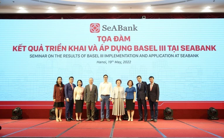 Việc triển khai v&agrave; &aacute;p dụng Basel II, III g&oacute;p phần tạo dựng một nền tảng quản trị rủi ro vững chắc, đảm bảo qu&aacute; tr&igrave;nh ph&aacute;t triển l&agrave;nh mạnh, an to&agrave;n v&agrave; hiệu quả cho SeABank.