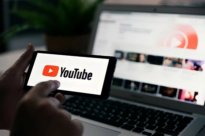 YouTube sẽ cấm hiển thị video về s&uacute;ng đạn cho trẻ em