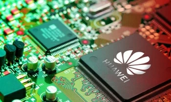 Huawei &apos;khoe&apos; chip AI tự sản xuất mạnh ngang Nvidia