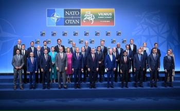 NATO hứa hỗ trợ Ukraine gia nhập khối trong tương lai