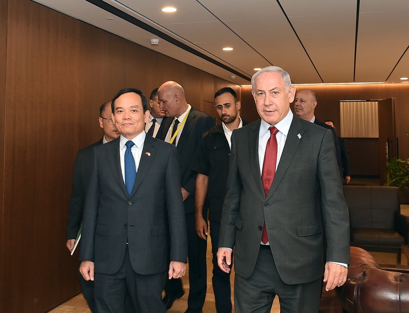 Ph&oacute; Thủ tướng Ch&iacute;nh phủ Trần Lưu Quang v&agrave; Thủ tướng Israel Benjamin Netanyahu. Ảnh: VGP