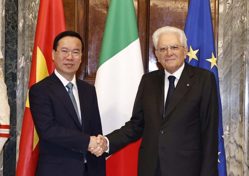 Chủ tịch nước V&otilde; Văn Thưởng hội đ&agrave;m với Tổng thống Italy Sergio Mattarella. Ảnh: TTXVN