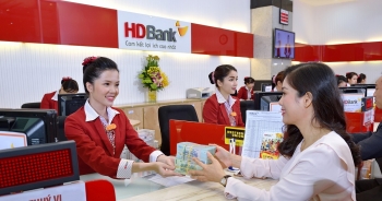 Kinh doanh bảo hiểm khởi sắc, HDBank hoàn thành 54% lợi nhuận năm