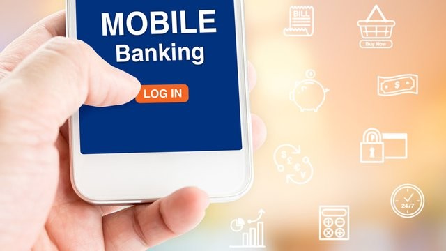 Với dịch vụ Internet Banking, kh&aacute;ch h&agrave;ng c&oacute; thể tự thực hiện c&aacute;c giao dịch ngay tại nh&agrave; m&agrave; kh&ocirc;ng cần ra ng&acirc;n h&agrave;ng.