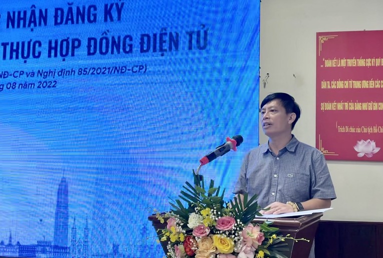 &Ocirc;ng Đặng Ho&agrave;ng Hải, Cục trưởng Cục Thương mại điện tử v&agrave; Kinh tế số ph&aacute;t biểu tại sự kiện.