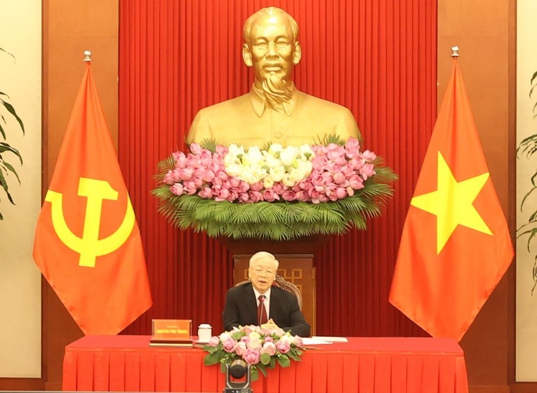 Tổng B&iacute; thư Nguyễn Ph&uacute; Trọng điện đ&agrave;m với Thủ tướng Campuchia Hun Sen ảnh 1