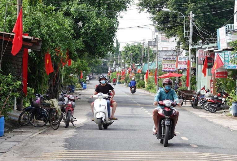 TP.HCM sắp mở lại h&agrave;ng loạt hoạt động kinh doanh, sản xuất