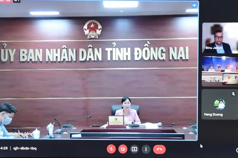 Ph&oacute; Chủ tịch UBND tỉnh Đồng Nai Nguyễn Thị Ho&agrave;ng chia sẻ tại tọa đ&agrave;m. Ảnh: VGP