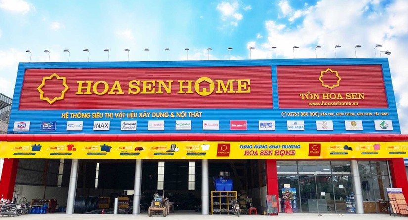 Hoa Sen đang đẩy mạnh ph&aacute;t triển m&ocirc; h&igrave;nh si&ecirc;u thị vật liệu x&acirc;y dựng &amp;amp;amp; nội thất Hoa Sen Home.