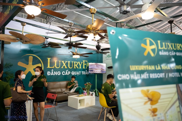 LuxuryFan l&agrave; đơn vị quạt trần ph&acirc;n kh&uacute;c cao cấp đến từ Mỹ