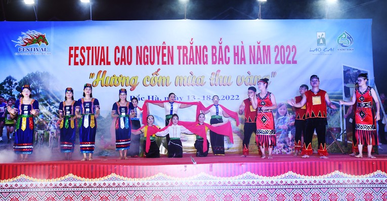 Khai mạc Lễ hội m&ugrave;a Thu Bắc H&agrave; năm 2022, tối 17/9.