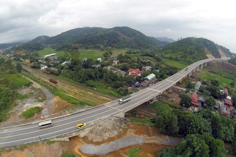 Khởi c&ocirc;ng tuyến đường nối quan trọng khu vực miền n&uacute;i ph&iacute;a Bắc.