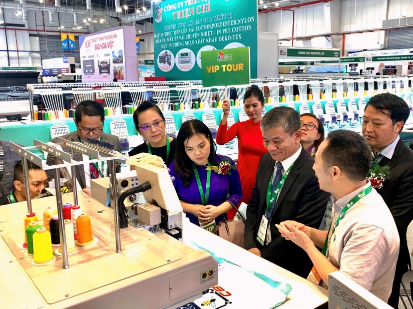 Vietnam Texprint 2023: Tạo điều kiện cho doanh nghiệp dệt may th&uacute;c đẩy xuất khẩu