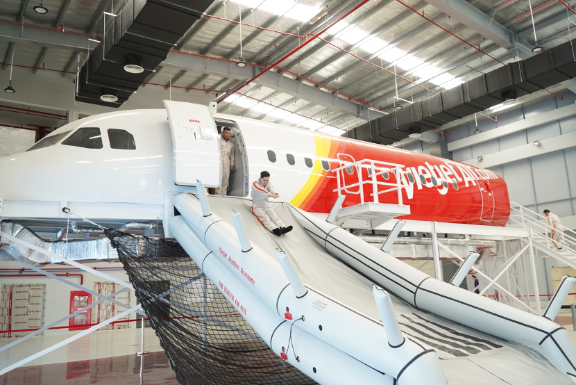 Một số hoạt động đ&agrave;o tạo tại Học viện H&agrave;ng kh&ocirc;ng Vietjet