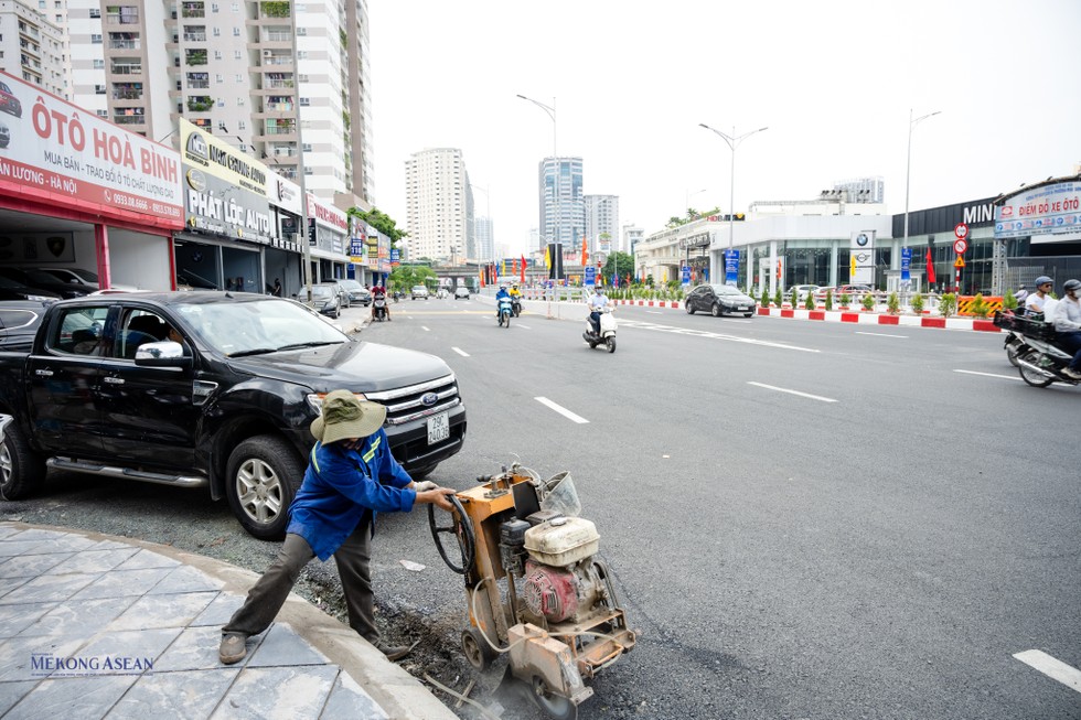 Ảnh ngày đầu hầm chui Lê Văn Lương- Vành đai 3 tại Hà Nội đi vào hoạt động