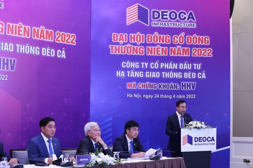 Ban l&atilde;nh đạo HHV tại ĐHĐCĐ thường ni&ecirc;n 2022.