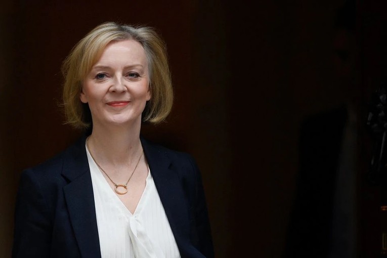 Thủ tướng Anh Liz Truss đối mặt với th&aacute;ch thức khi hai bộ trưởng chủ chốt trong nội c&aacute;c bị thay thế. Ảnh: Reuters