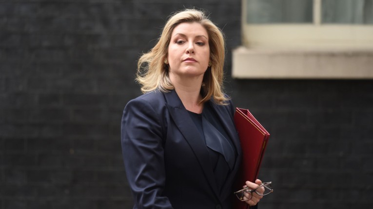 Cựu Bộ trưởng Quốc ph&ograve;ng Penny Mordaunt. Ảnh: Sky News