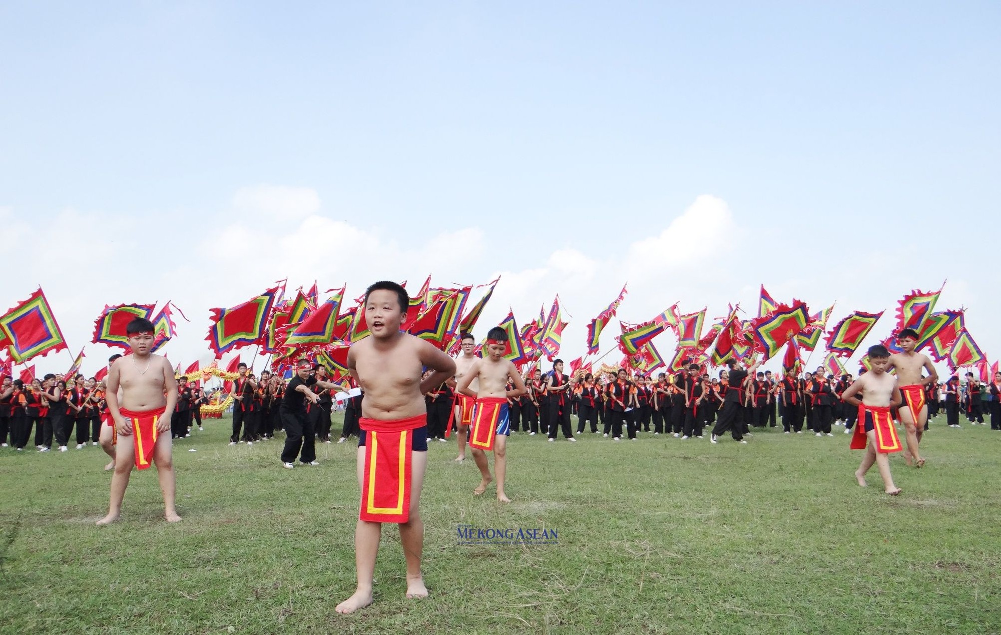 C&aacute;c v&otilde; sinh biểu diễn.