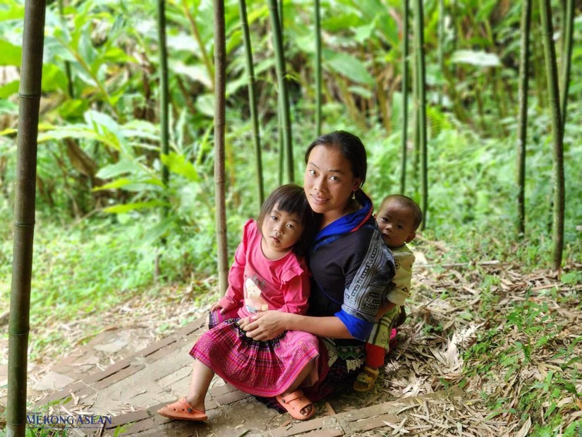 Chăm s&oacute;c sức khỏe b&agrave; mẹ, trẻ em v&ugrave;ng đồng b&agrave;o d&acirc;n tộc thiểu số l&agrave; một trong những nhiệm vụ trọng t&acirc;m. Ảnh: Mekong ASEAN