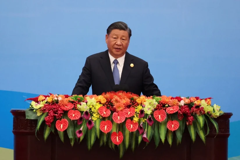 Chủ tịch Trung Quốc Tập Cận B&igrave;nh ph&aacute;t biểu tại Diễn đ&agrave;n Hợp t&aacute;c Quốc tế V&agrave;nh đai v&agrave; Con đường (BRF) lần thứ 3 tại Bắc Kinh. Ảnh: Reuters