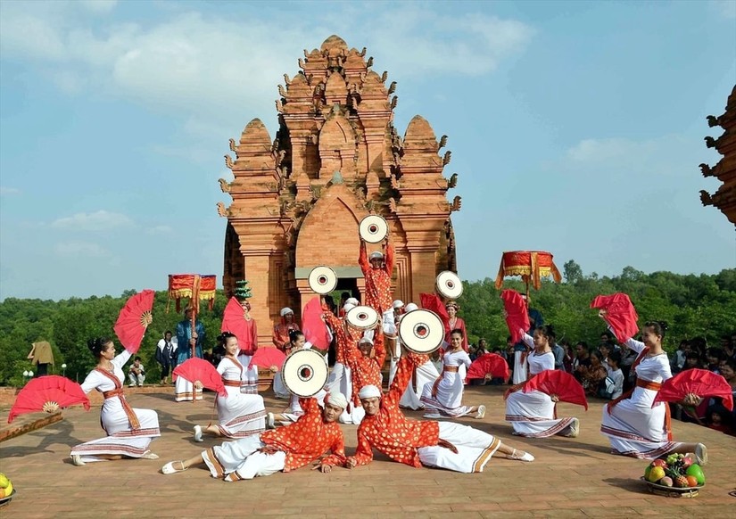 B&igrave;nh Thuận: Đưa lễ hội Kat&ecirc; trở th&agrave;nh sản phẩm du lịch đặc sắc, hấp dẫn ​