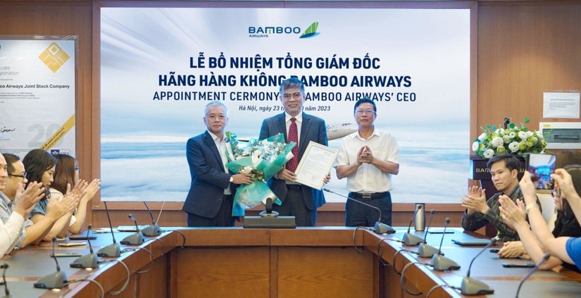 &Ocirc;ng Lương Ho&agrave;i Nam nhận quyết định bổ nhiệm Tổng gi&aacute;m đốc Bamboo Airways.