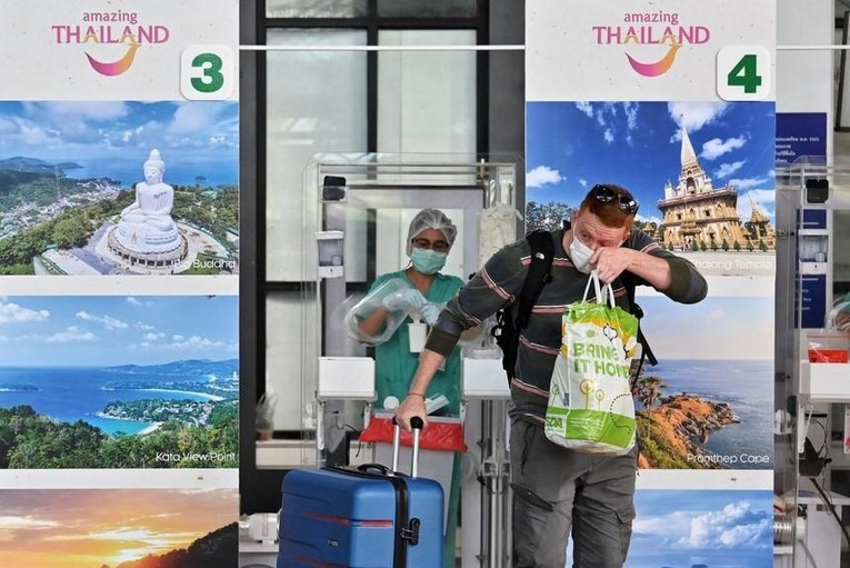 C&aacute;c thủ tục du lịch sẽ phức tạp hơn trước đ&acirc;y. Ảnh: Bangkok Post