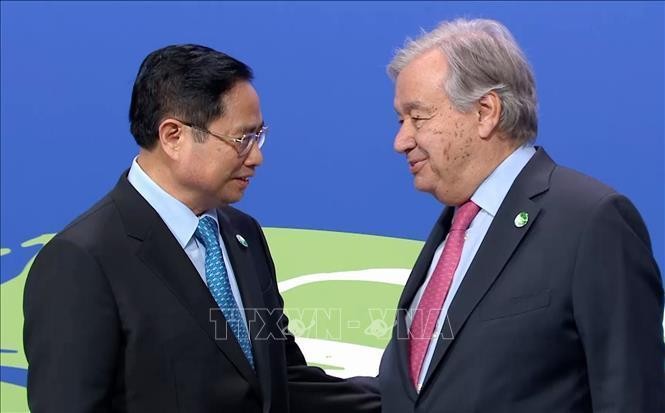 Thủ tướng Phạm Minh Ch&iacute;nh v&agrave; Tổng Thư k&yacute; Li&ecirc;n Hợp Quốc Ant&oacute;nio Guterres. Ảnh: TTXVN